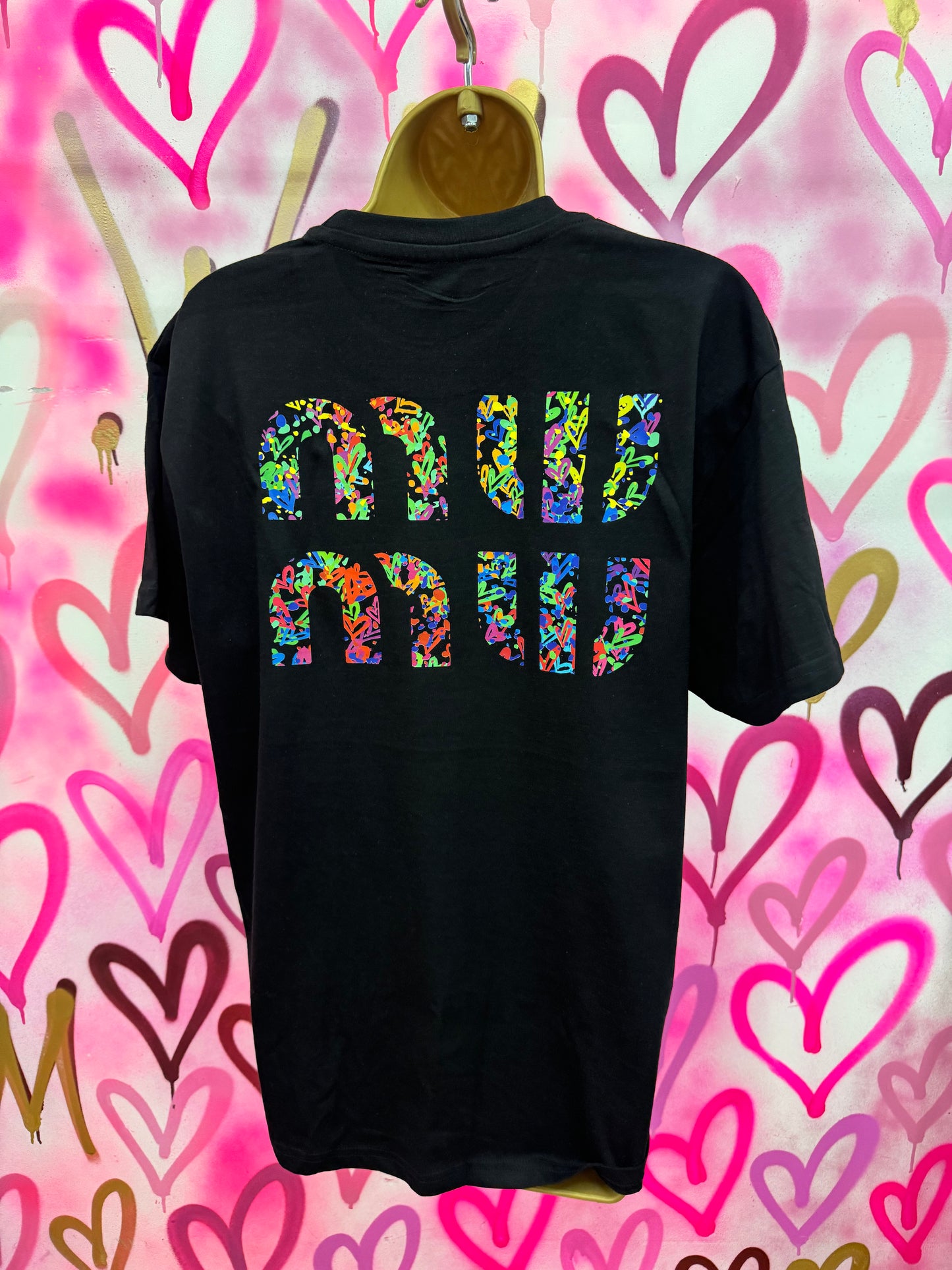 MW “Rainbow Hearts” - Black T-Shirt
