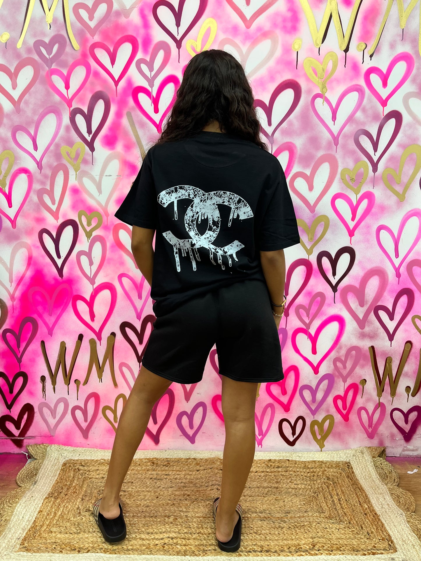 Drip City “White flowers” Black Shorts Set